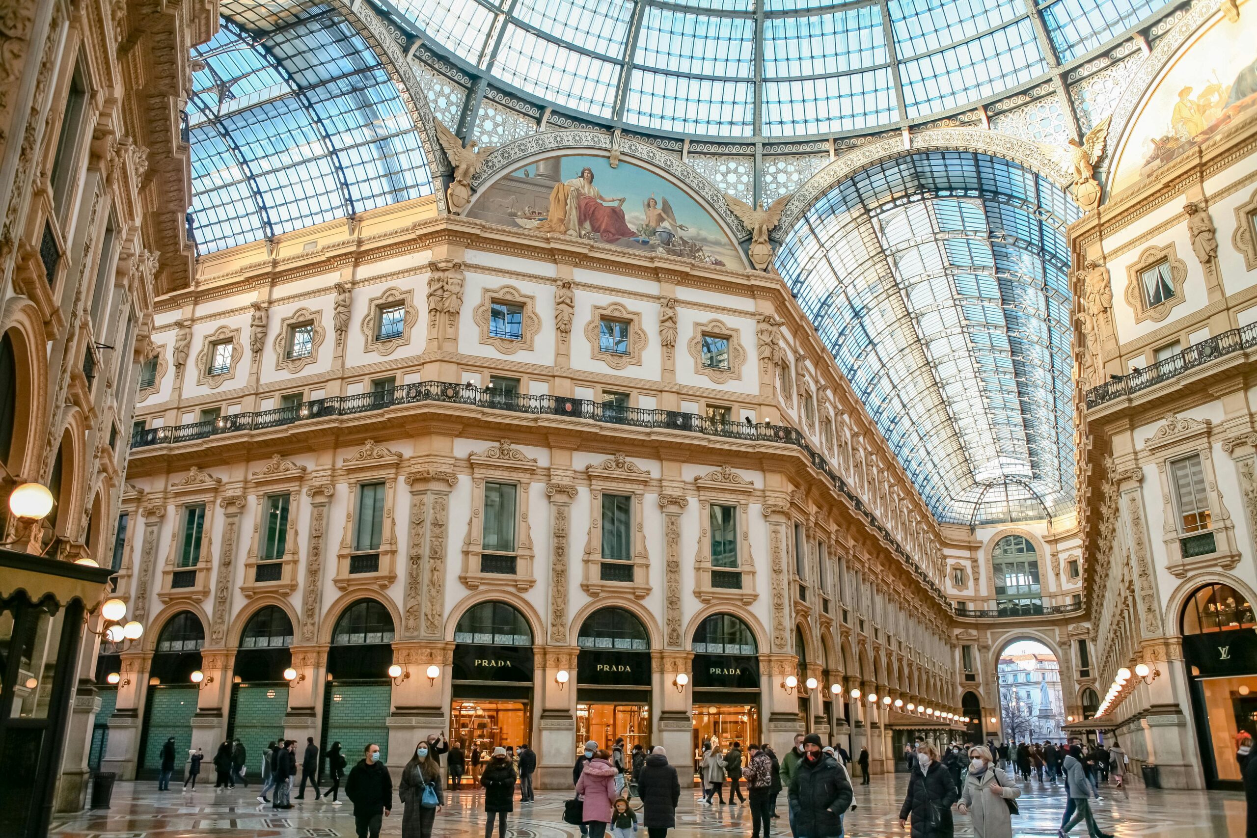 Italian luxury stores