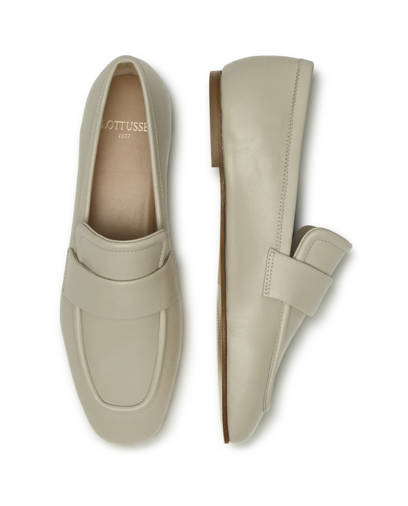 Lottusse Goya Grey Lamb Soft Loafer for women